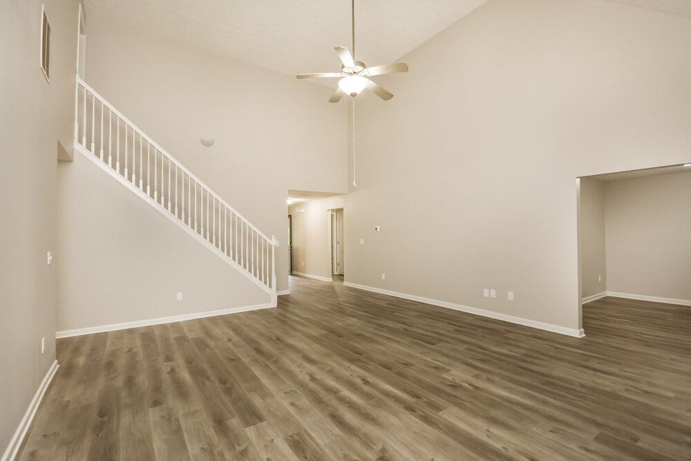 609 Honey Creek Rd - Photo 5 of 17