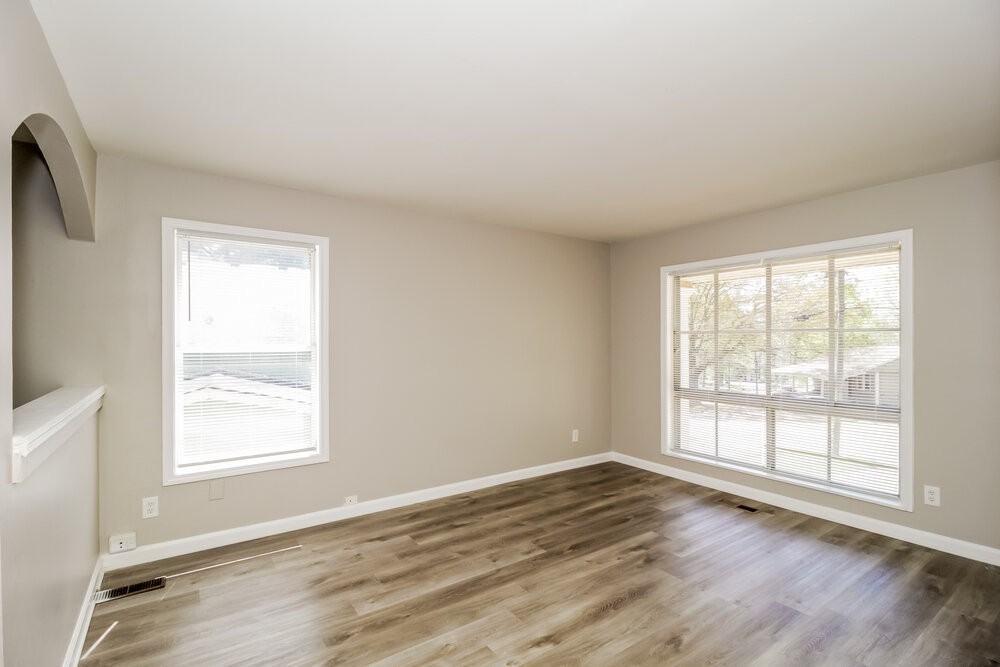 6500 Boca Grande Blvd - Photo 4 of 16