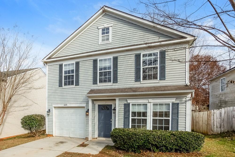 8804 Old Potters Rd - Photo 5 of 17