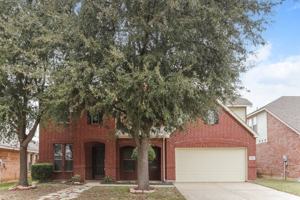 featured image of 808 Forest Grove Lane