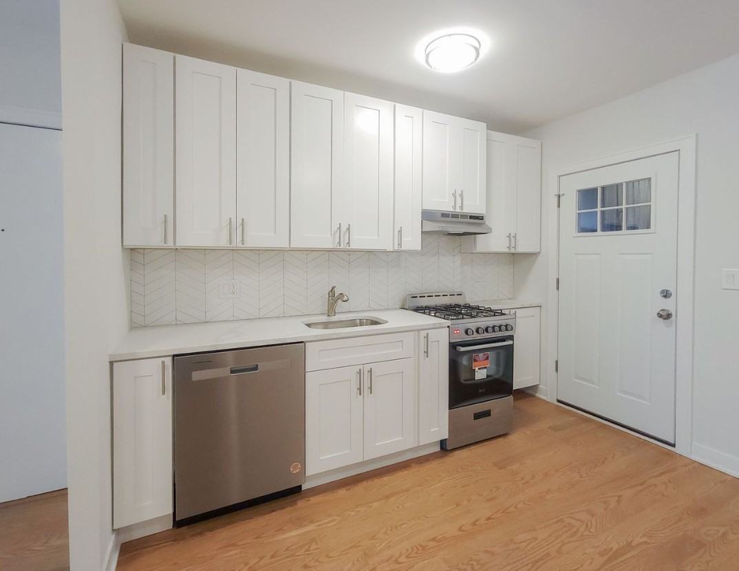 W Sunnyside Ave & Ashland Ave - Photo 2 of 8