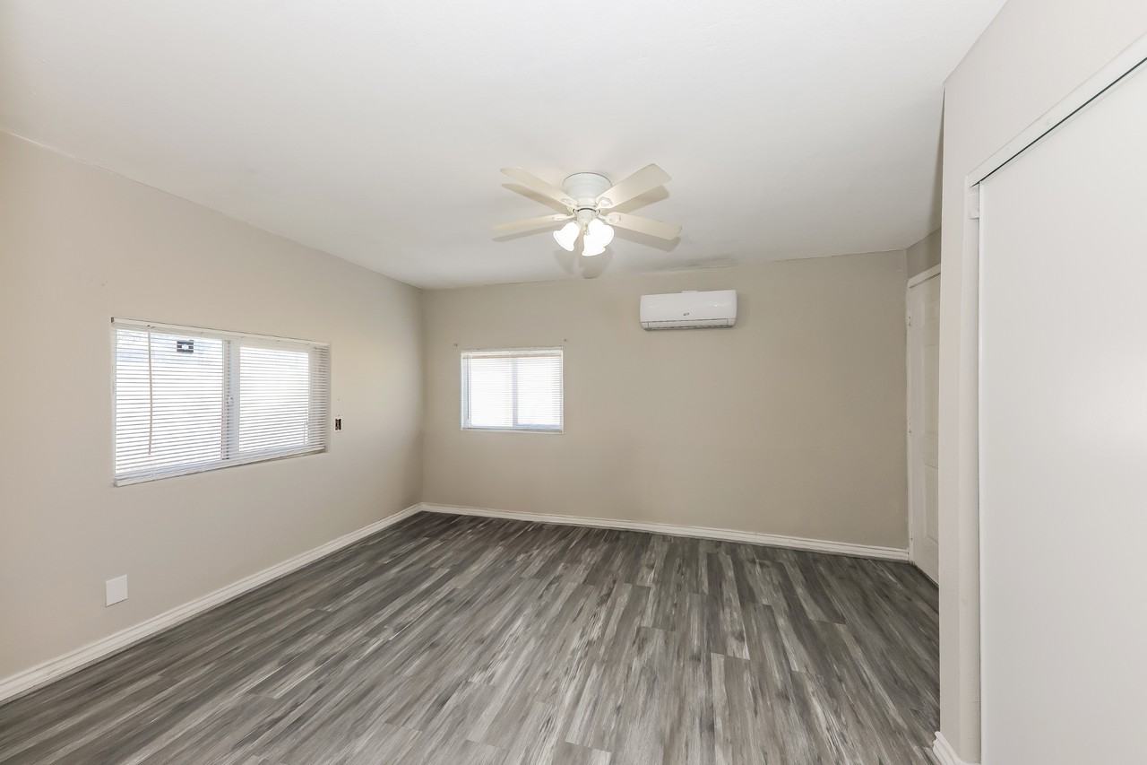 43102 Nairobi Dr - Photo 6 of 12