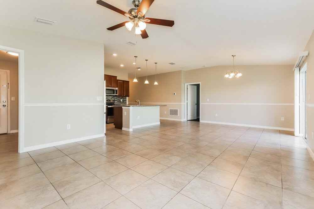 1637 Climbing Dayflower Dr - Photo 4 of 16