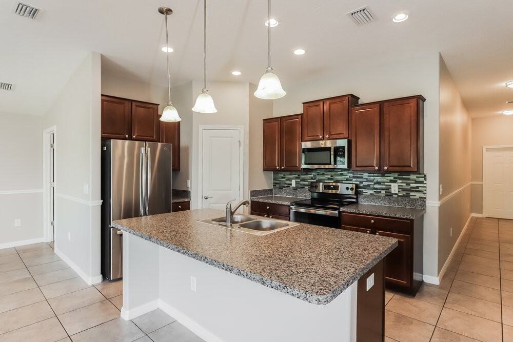 1637 Climbing Dayflower Dr - Photo 6 of 16