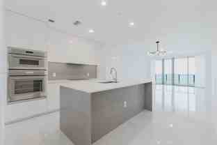 NE 23rd St & Biscayne Blvd - Photo 1 of 1