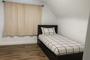 featured image of Eaton Pl & Bingham Rd