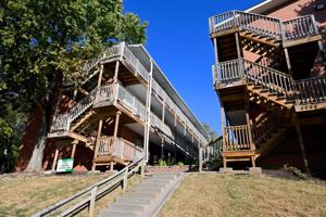 featured image of 4644 Cuming Street