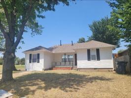 featured image of 745 Nw 89th St