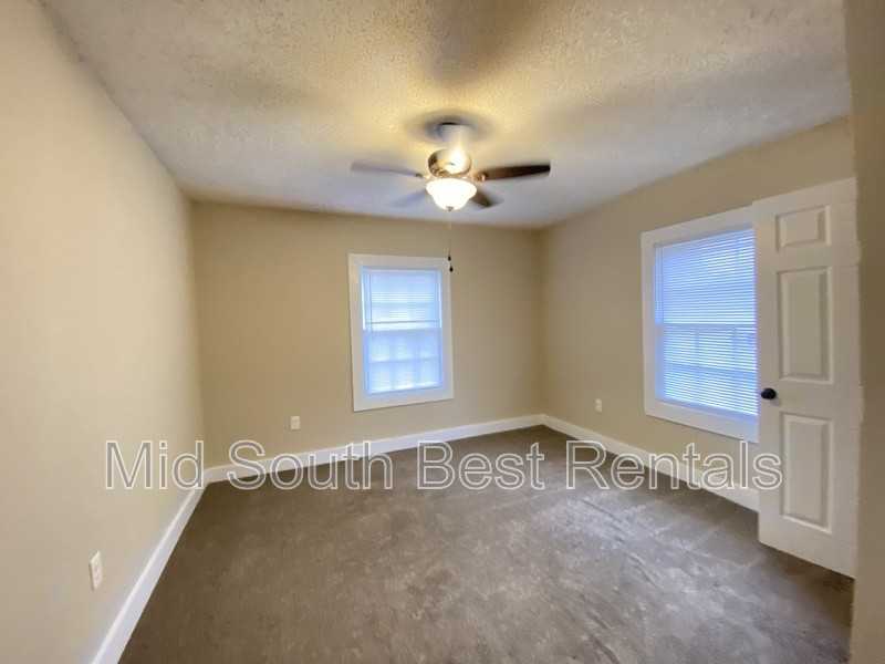 4103 West 22nd Street - Photo 7 of 12