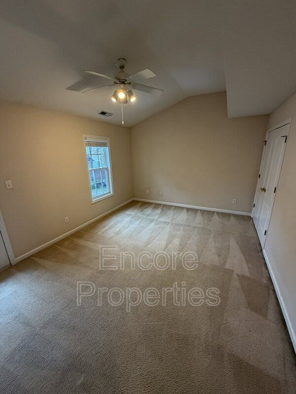 6824 Middleboro Dr - Photo 7 of 16