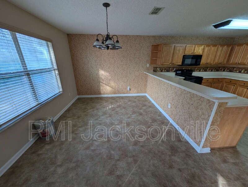 4592 Muscadine Ct - Photo 4 of 17