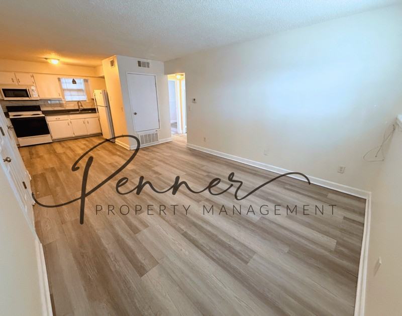 716 North Lee's Summit Road - Photo 3 of 9