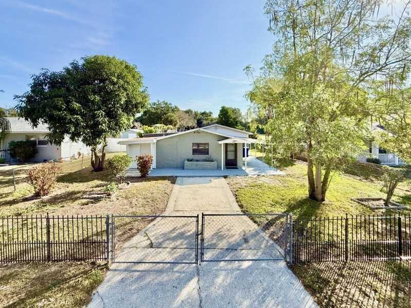 1221 Jewel Ave - Photo 2 of 50