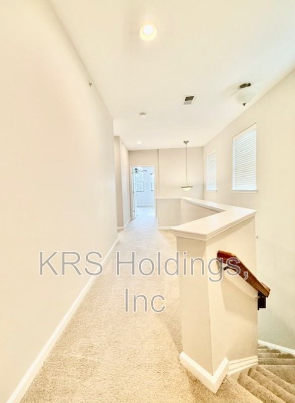 13960 Greendale Dr - Photo 3 of 31