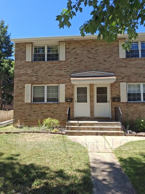 107 Dayton Ave #A - Photo 2 of 5