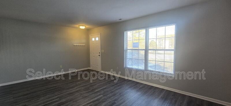 5408 Evard Road - Photo 3 of 20