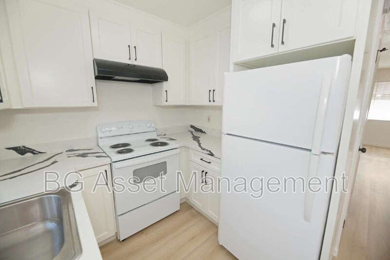 547 Rodeo Avenue #A - Photo 5 of 27