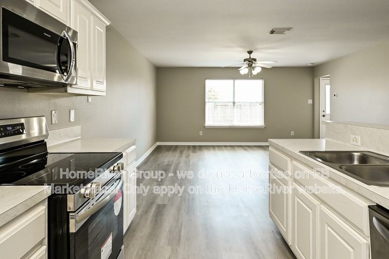 6823 Garnet Trail Ln - Photo 6 of 20