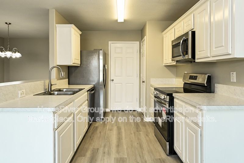 6823 Garnet Trail Ln - Photo 7 of 20