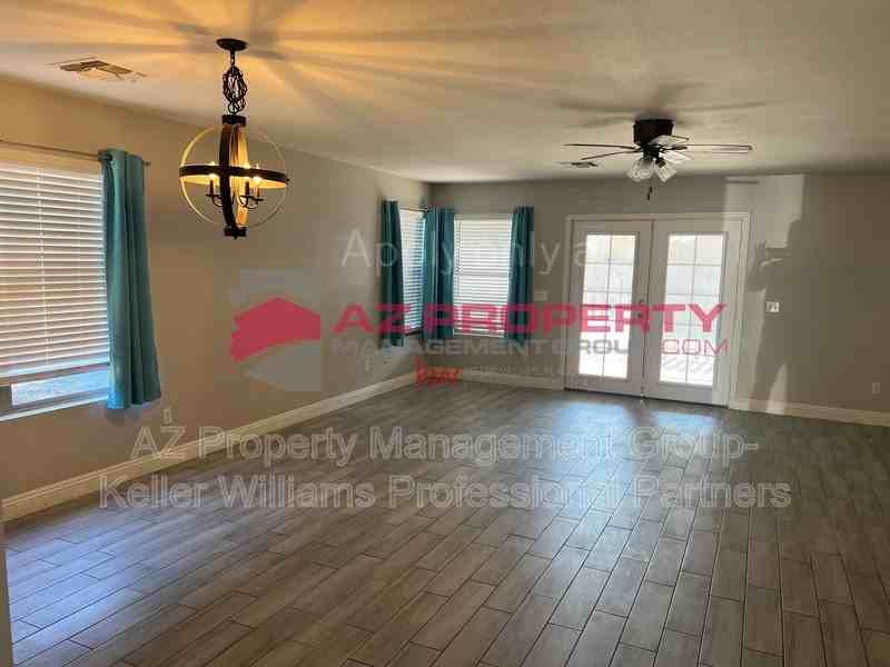 11329 E Elena Ave - Photo 2 of 14