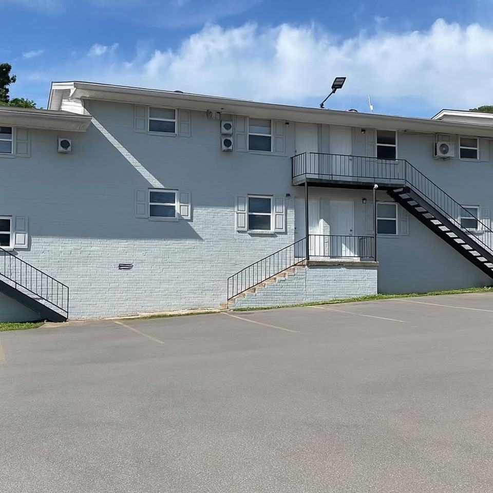 4416/4418 Lynn Lane - Photo 6 of 10