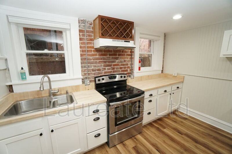 1273 N Ogden St #B - Photo 4 of 13