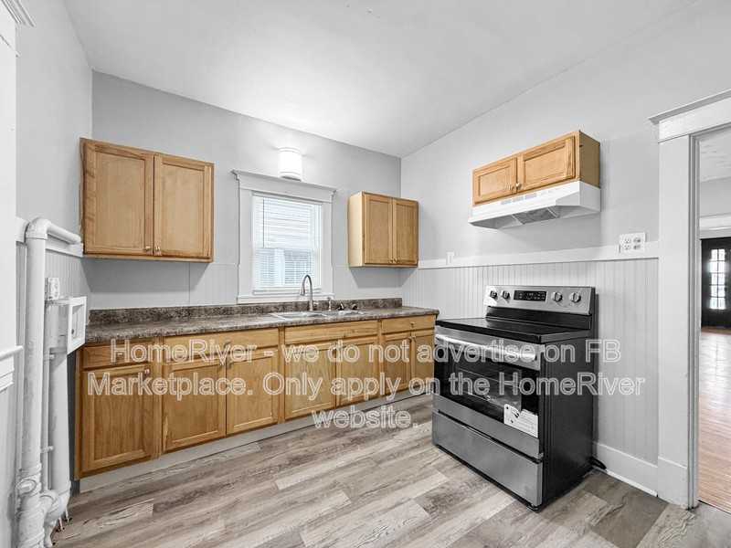 4304 Larkwood Ave - Photo 5 of 21