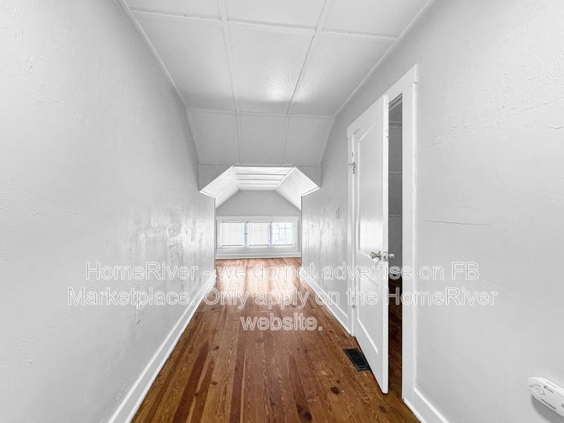 4304 Larkwood Ave - Photo 6 of 21