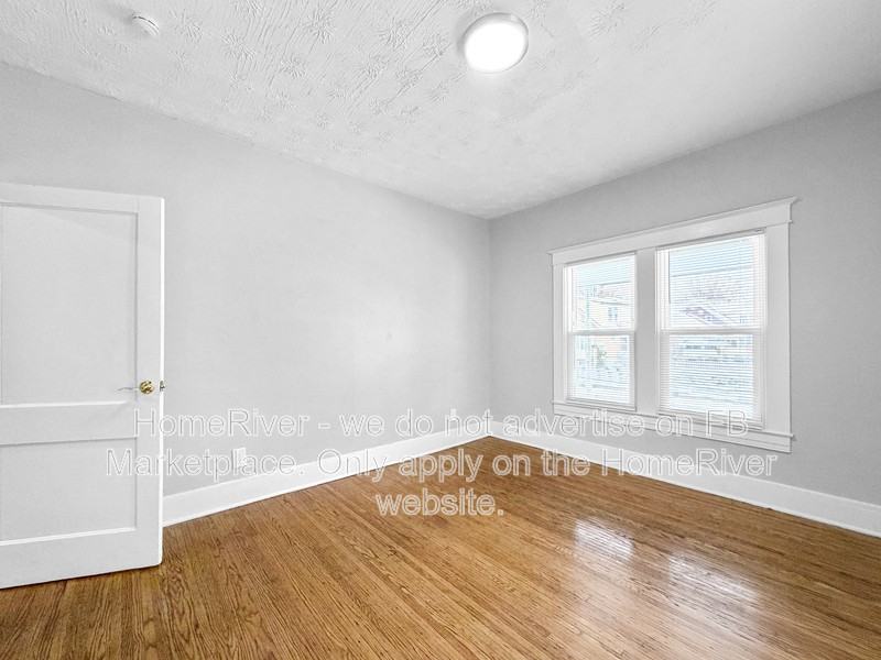 4304 Larkwood Ave - Photo 7 of 21