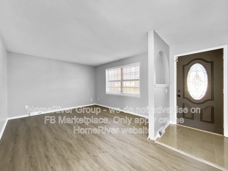 17815 Greentree Ave - Photo 3 of 23