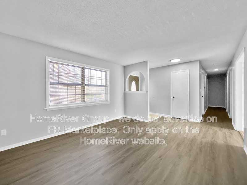 17815 Greentree Ave - Photo 4 of 23