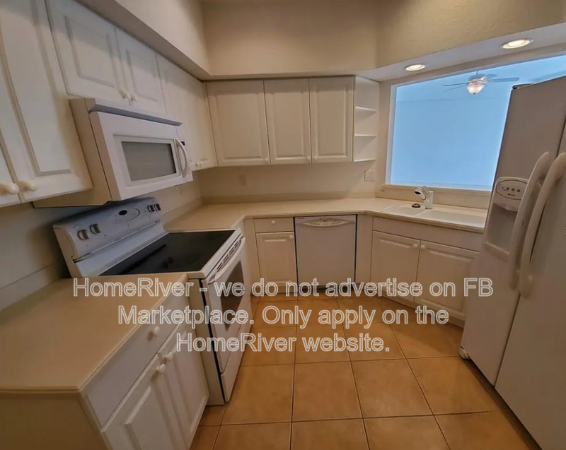 7261 Fountain Palm Cir - Photo 4 of 23