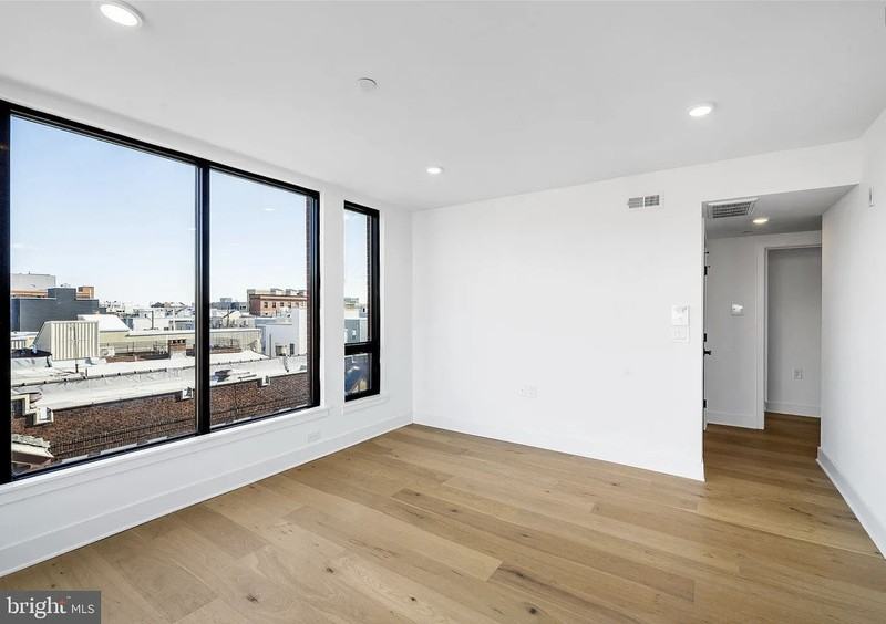 1800 West Girard Avenue - Photo 7 of 10