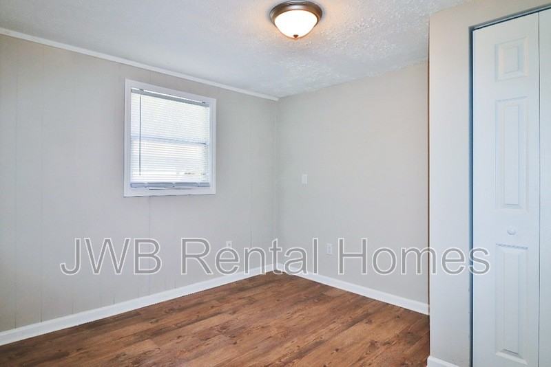 7954 Pipit Ave - Photo 5 of 10