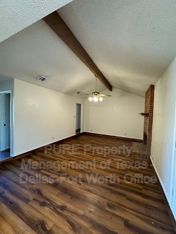 321 Asbury Dr - Photo 5 of 25