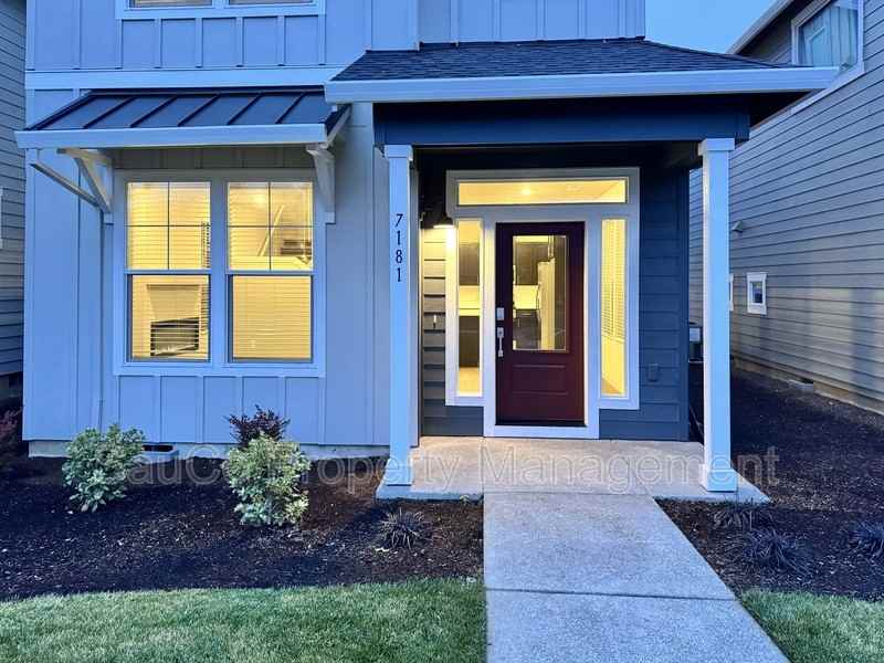 7181 Se Benedict St - Photo 3 of 29