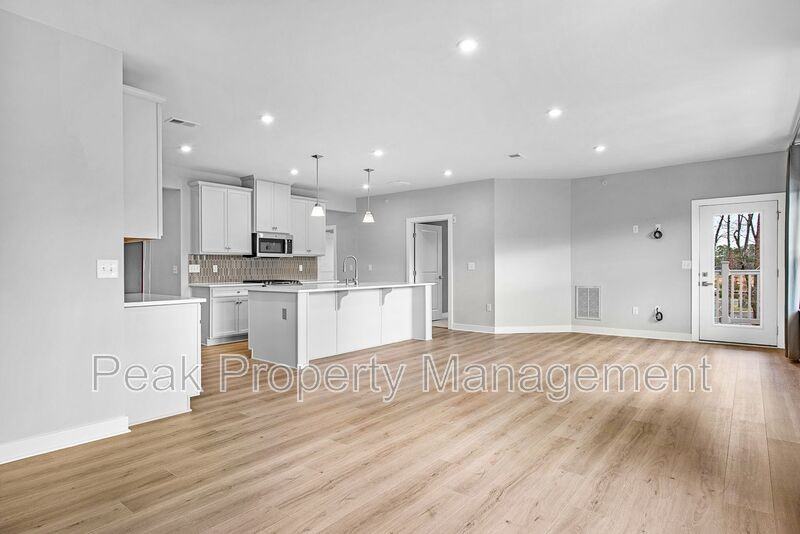 6601 Citory Way #306 - Photo 5 of 22