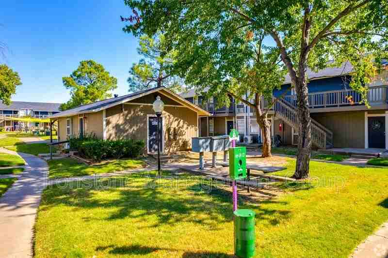 4649 S Darlington Ave #3P - Photo 5 of 5