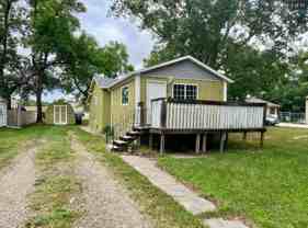 214 2nd Avenue West - Photo 1 of 1