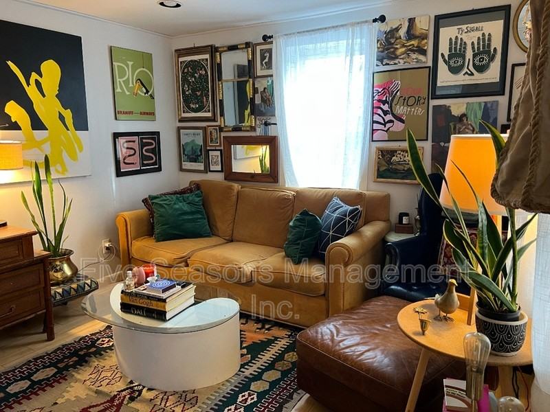 285 1/2 Weaver St - Photo 7 of 22