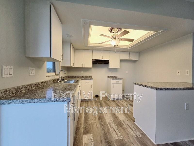 1811 Ne 2nd St - Photo 5 of 16