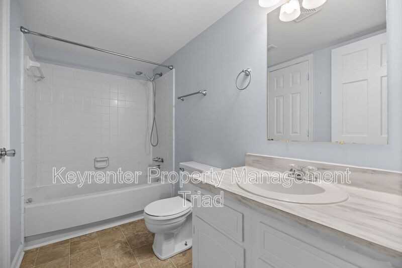 4902 Tower Rd #B - Photo 5 of 50