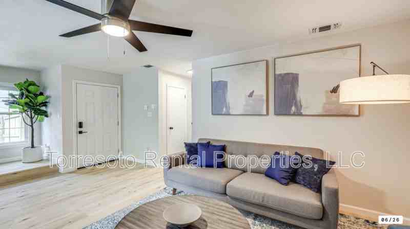 5524 Allbrook - Photo 6 of 13