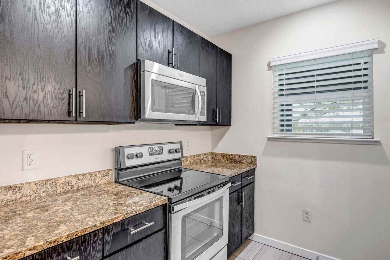 Citrus Run - Photo 5 of 37