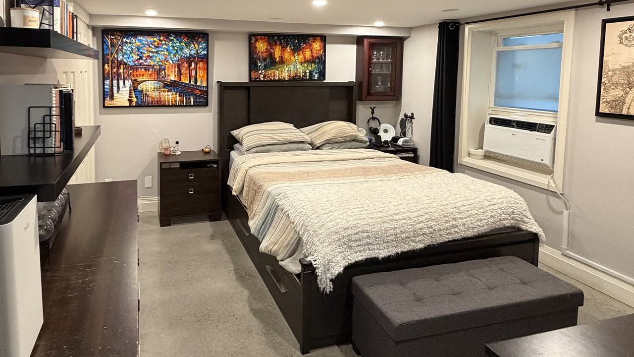 980 Avenue Road #3 - Photo 3 of 9