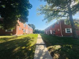 featured image of 417 North Moreland Boulevard