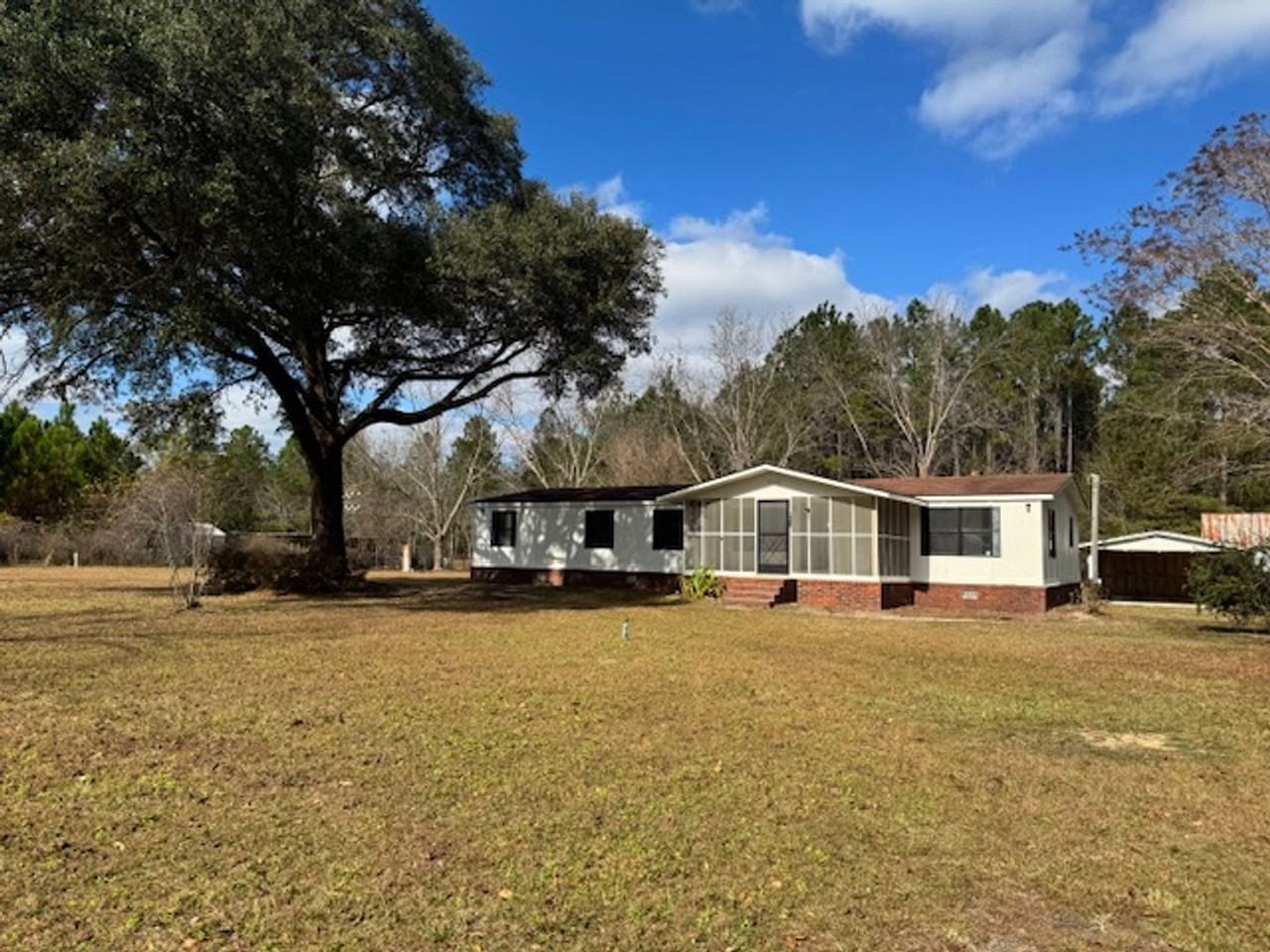 6521 Ga Highway 196 W - Photo 5 of 50