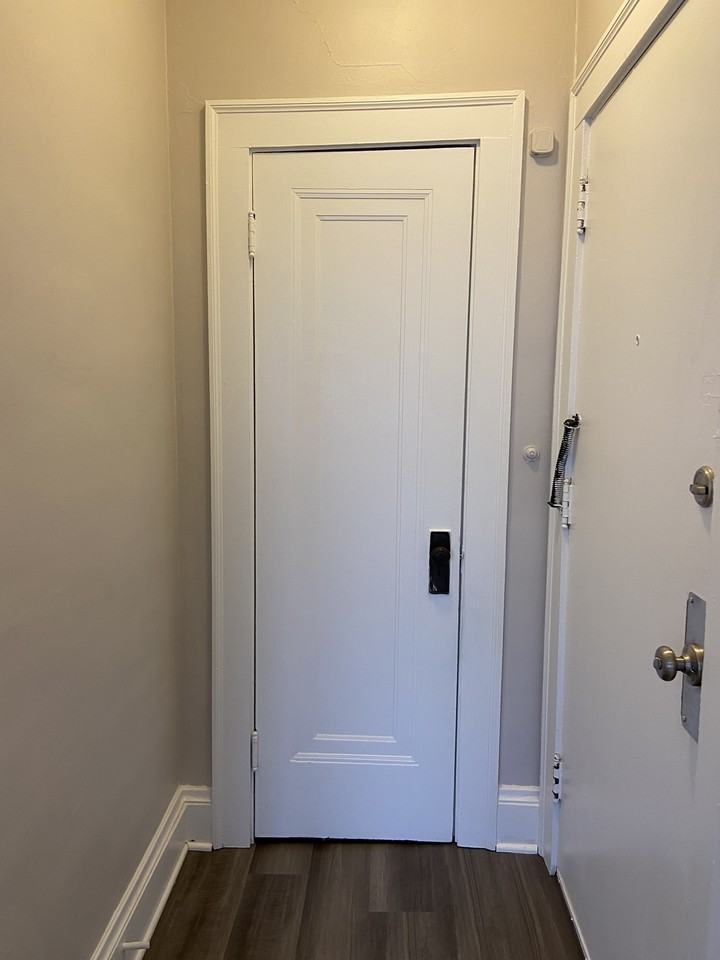 Giel-Detroit - Photo 2 of 19