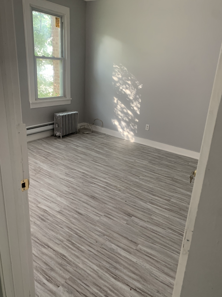 9 Warren Street - Photo 4 of 7