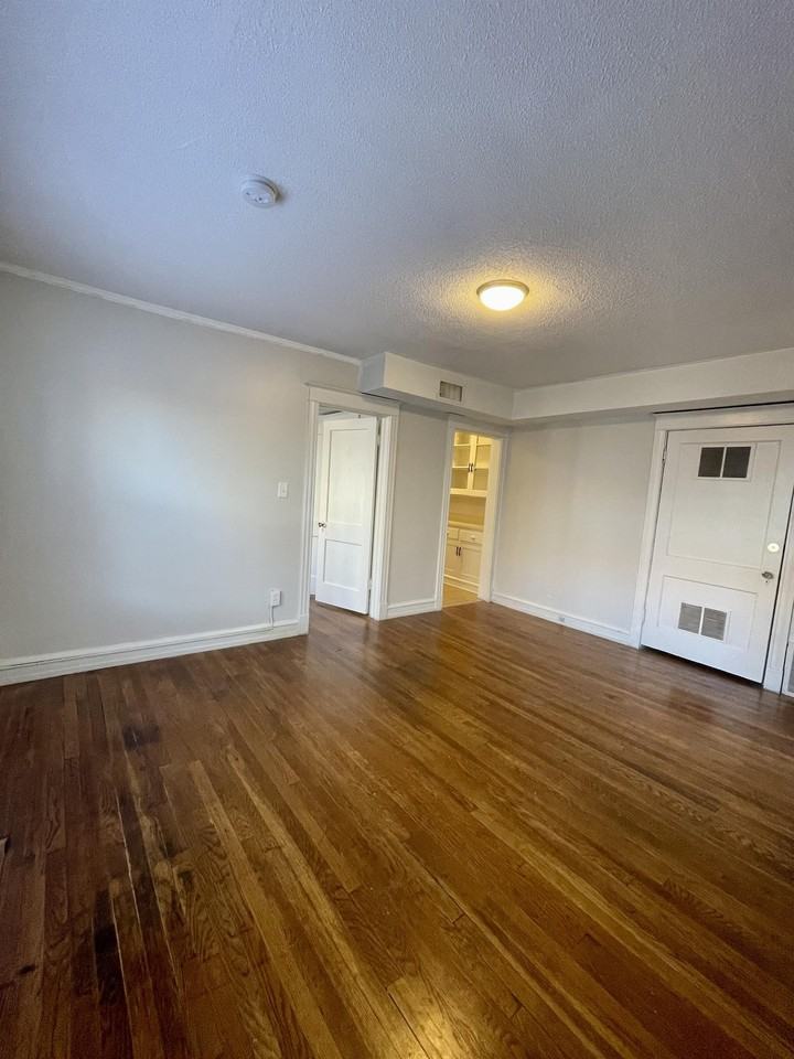 4117-19 Walnut Street - Photo 4 of 16